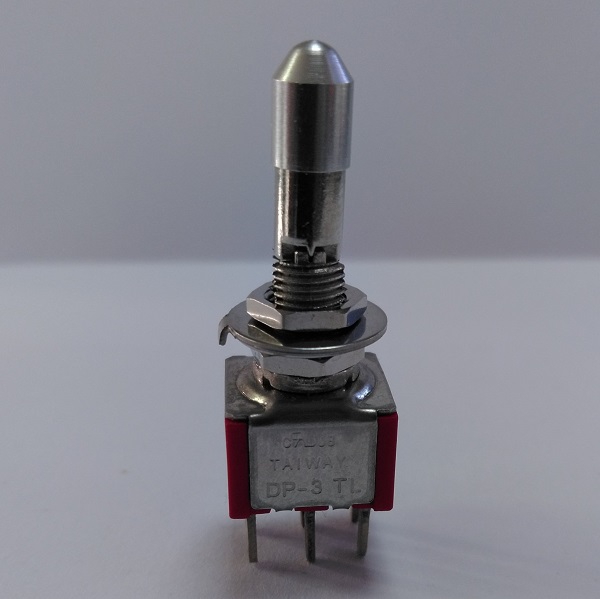 100DP3-TL ON-OFF-ON 6 BAC.TOGGLE ANAHTAR KİLİTLİ