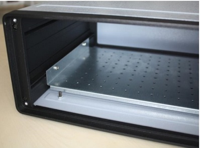 DT-550 364 x 333 x 146 mm Masa Tipi Alüminyum Laboratuvar Kutusu