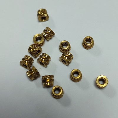 M2,5x4 mm ,IN-254 MUADİLİ   Pirinç İnsert Somun 100 Ad.