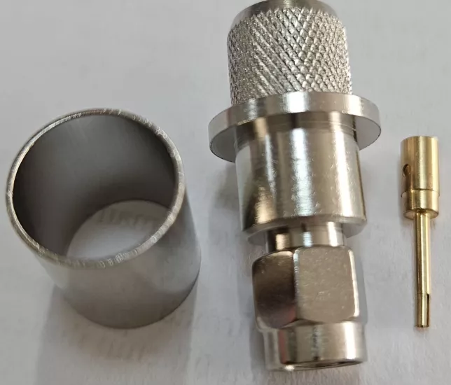SMA ERKEK RP (DİŞİ PİN) RG213-LMR400 KABLO İÇİN SIKMALI