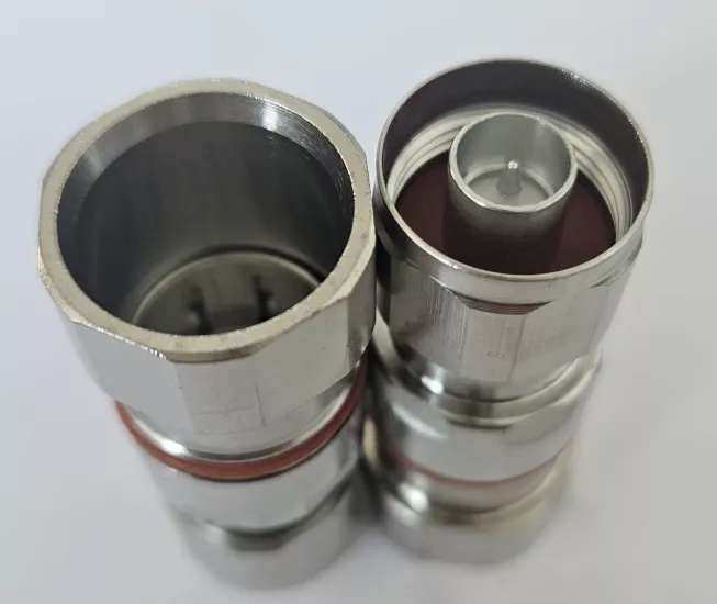 N ERKEK  1/2 HELİAX FLEXİBLE KABLO KONNEKTÖRÜ , 1/2 KABLO , 